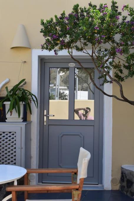 Ersi Fira (Santorini)