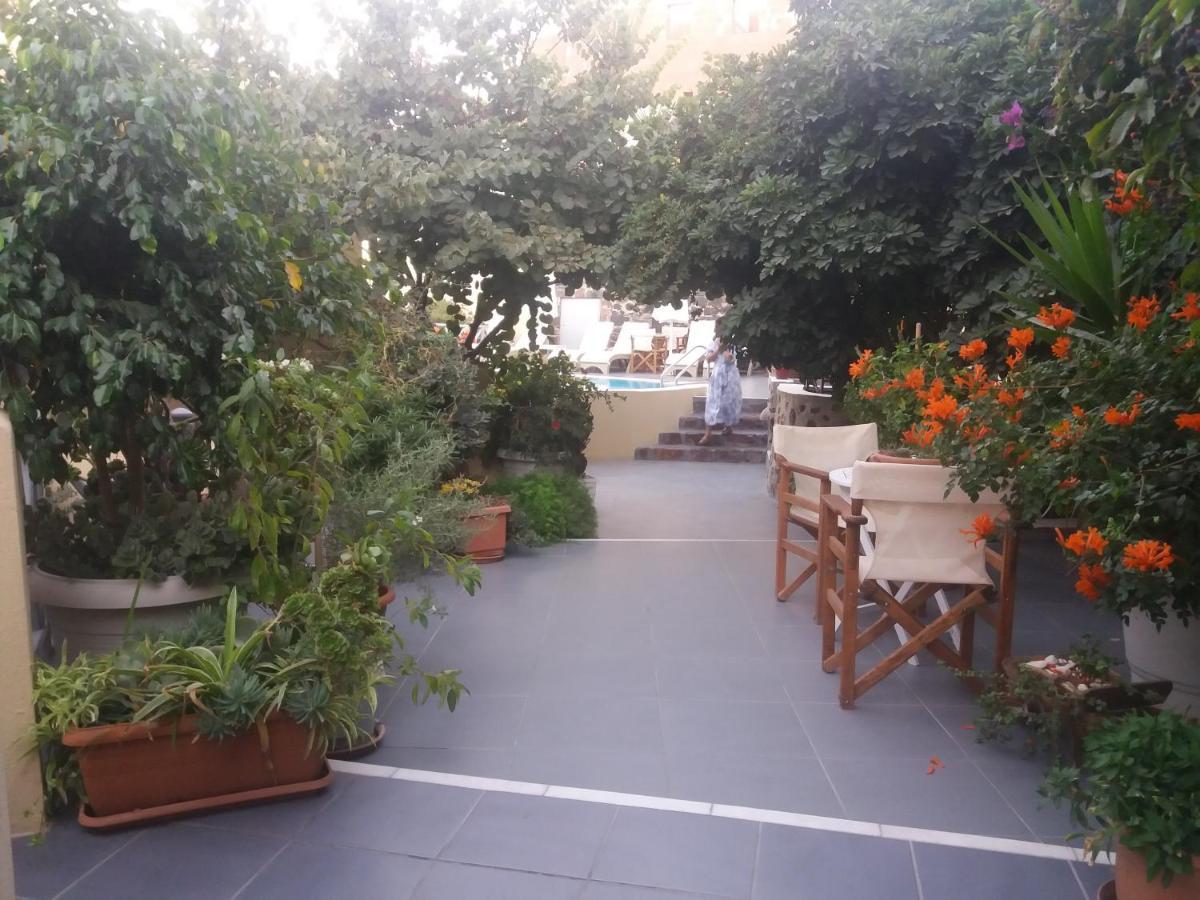 Ersi Aparthotel Fira (Santorini)
